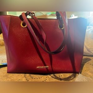 Michael Kors tote
